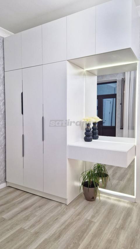 Zefer mebel deposu — Baku