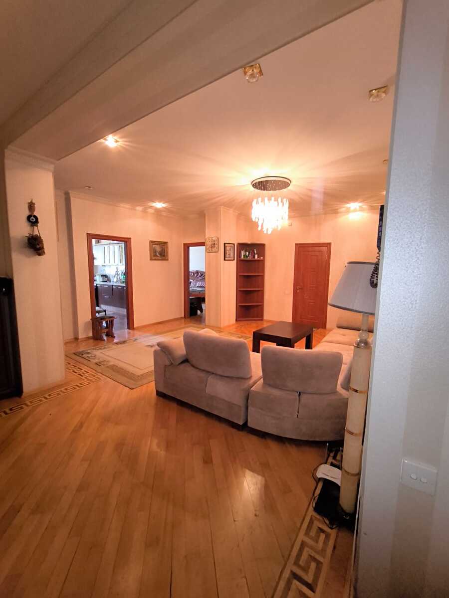 For sale: 3-room apartment (new building), 145 m² — Mənzil, Bakı (10)