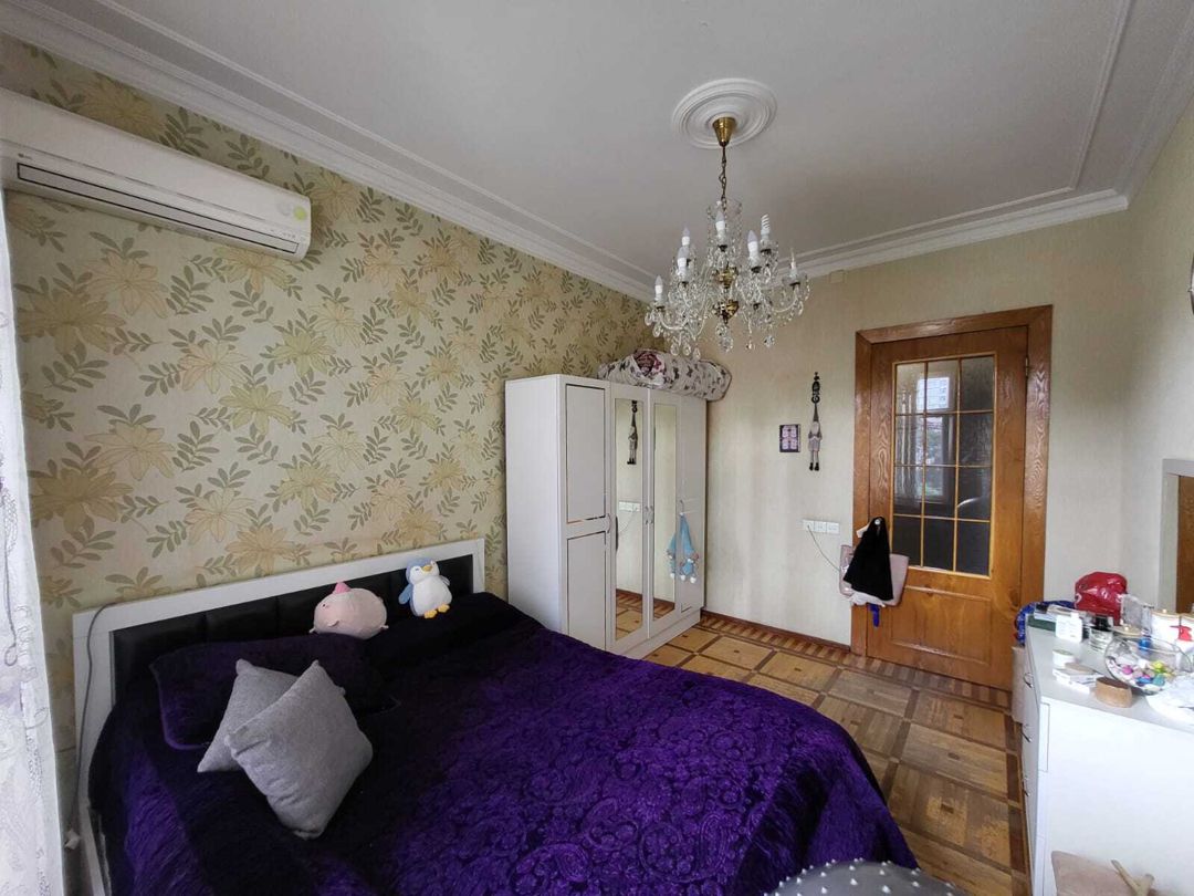 For sale: 3-room apartment (old building), 90 m² — Mənzil, Bakı (10)
