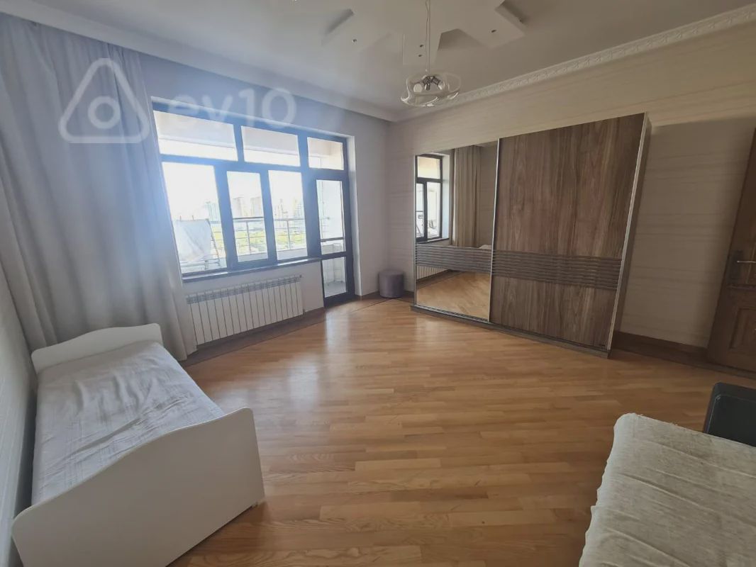 For sale: 3-room apartment (new building), 150 m² — Mənzil, Bakı (8)