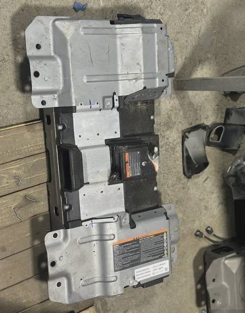 Hibrid batareya Nissan Note — 518 ₼ · Bakı · Akkumulyatorlar Hibrid batareya Nissan Note — Bakı