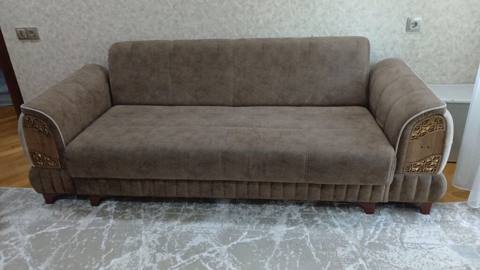 Divan – 200 AZN - Açılır-bazalı model: alt hissədə geniş saxlama yeri — 200 ₼ · Баку · Divanlər Divan – 200 AZN - Açılır-bazalı model: alt hissədə geniş saxlama yeri — Баку