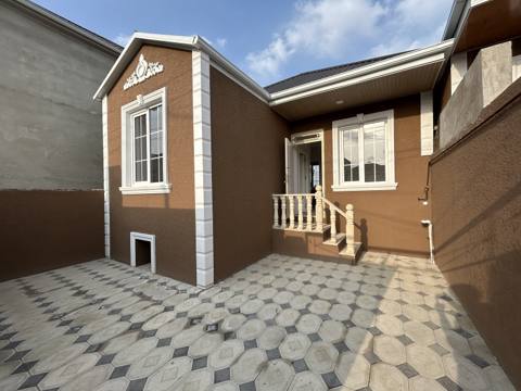 Satılır 3 otaqlı həyət evi/bağ evi 70 m² — 71 000 ₼ · Baku · Ev, villa Satılır 3 otaqlı həyət evi/bağ evi 70 m² — Baku