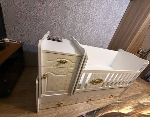Uşaq beşiyi – komodlu, çarpayılı, sandıqlı model - Rəng: krem/ağ — Баку
