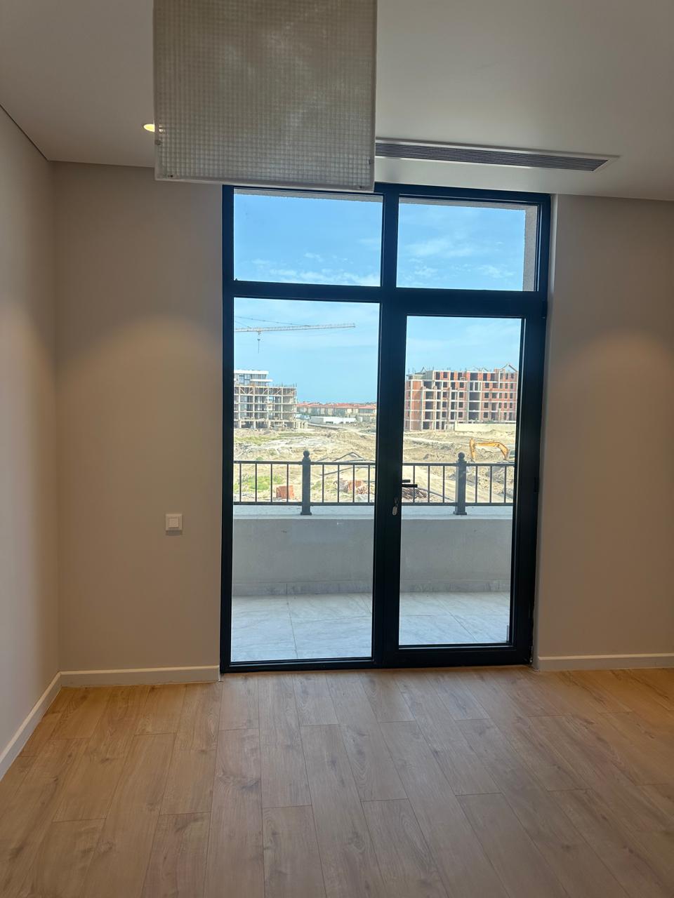 For sale: 2-room apartment (new building), 73 m² — Mənzil, Bakı (3)