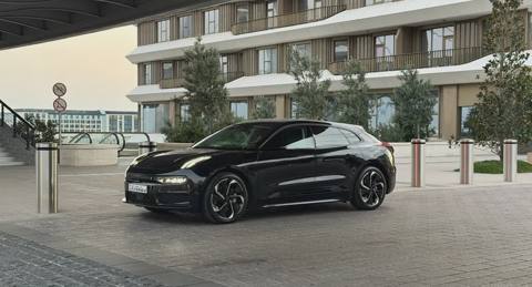 Zeekr 001, 2023 il, 53000 km, 86 L — Көліктер