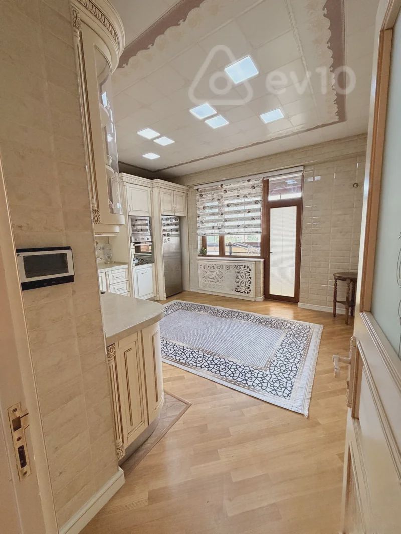 For sale: 3-room apartment (new building), 130 m² — Mənzil, Bakı (11)