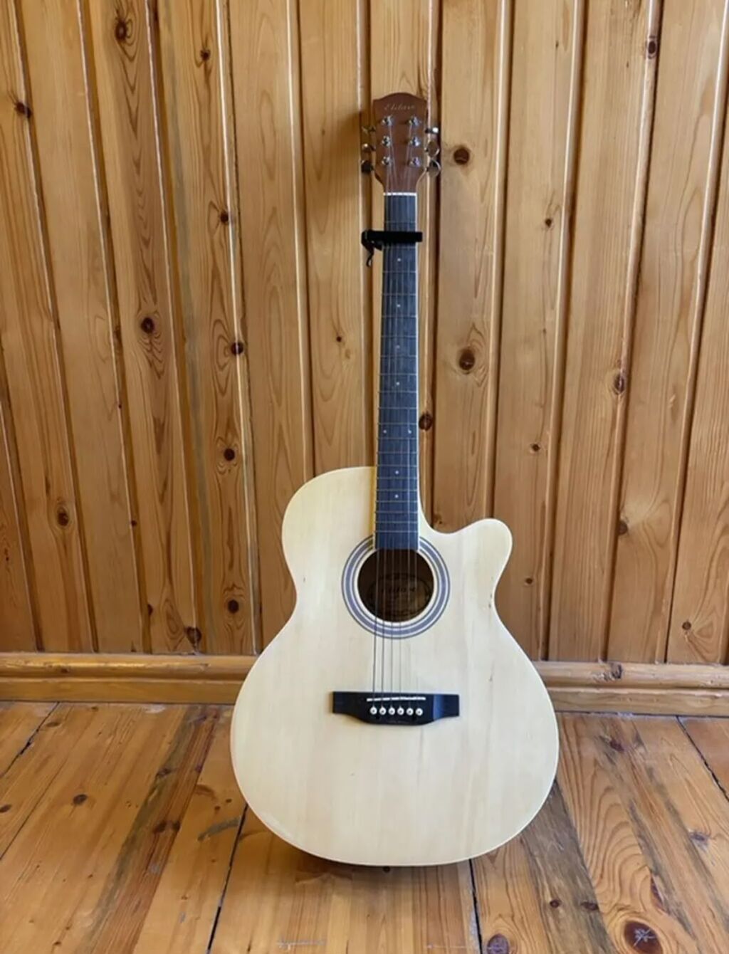 Moskavadan alınıb. Təp təzədir. Akustik gitara 4×4 — Gitarlar və digər simli alətlər, Gəncə