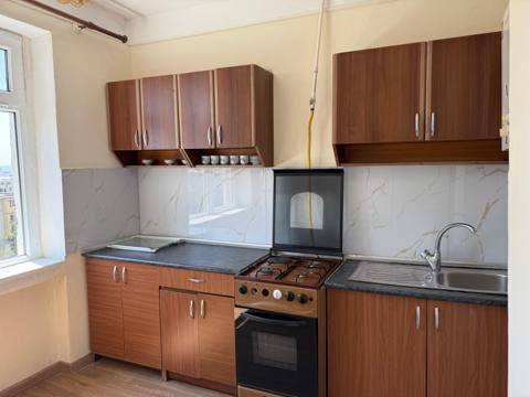 İcarəyə verilir 2 otaqlı köhnə tikili 60 m² — Emlak