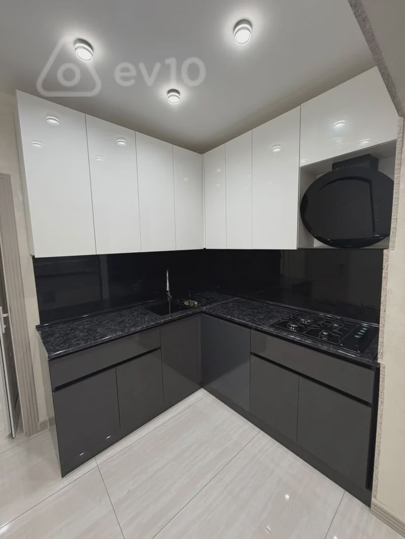 Satılık 4 odalı daire (eski bina), 110 m² — Mənzil, Bakı (4)