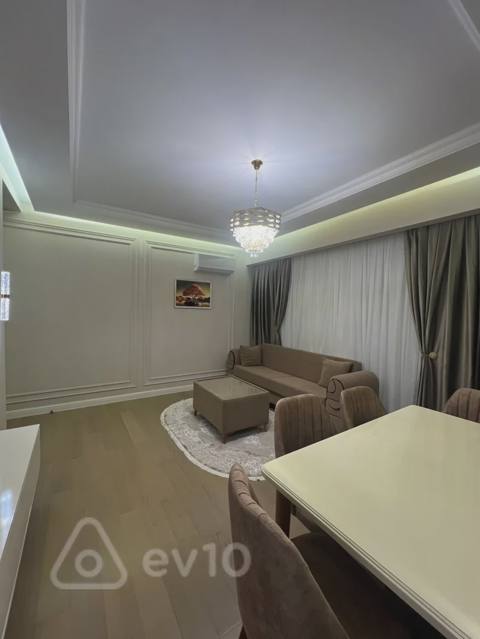 3 otaqlı mənzil, 95 m², İslam Abışov küç — kirayə — Baku