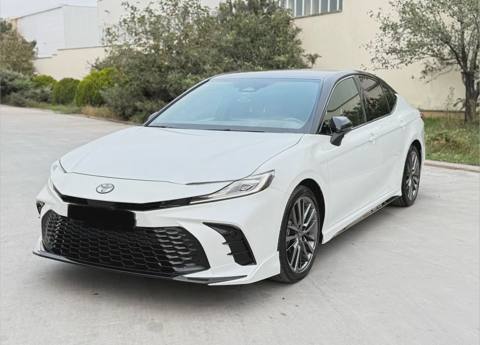 Toyota Camry, 2025 il, 32500 km, 1 L — Avtomobillər