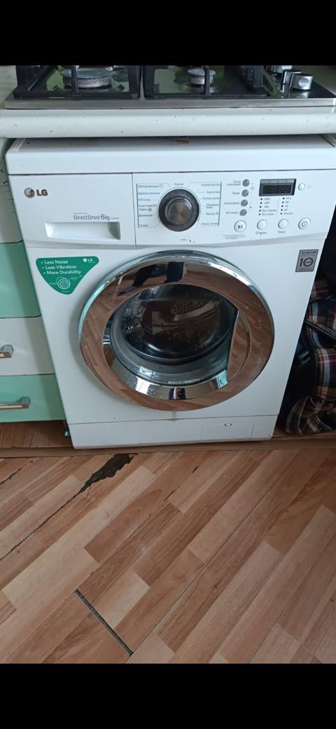 Paltaryuyan maşın LG, 6 kq, İşlənmiş, Avtomat, Qurutmasız — Large household appliances