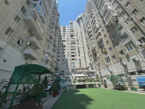 2 otaqlı mənzil, 95 m², Əliəşrəf Əlizadə kücəsi — Баку