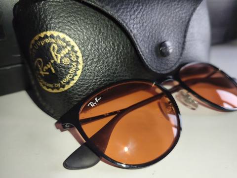 Ray-Ban gün eynəyi Orginaldi - Model: Dairəyə yaxın klassik forma — Baku