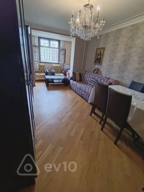 2 otaqlı mənzil, 50 m², Ceyhun Hacıbəyli — Baku