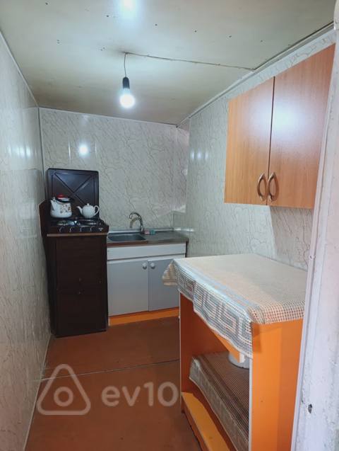 1 otaqlı həyət evi, 35 m², Nizami M — kirayə — Баку