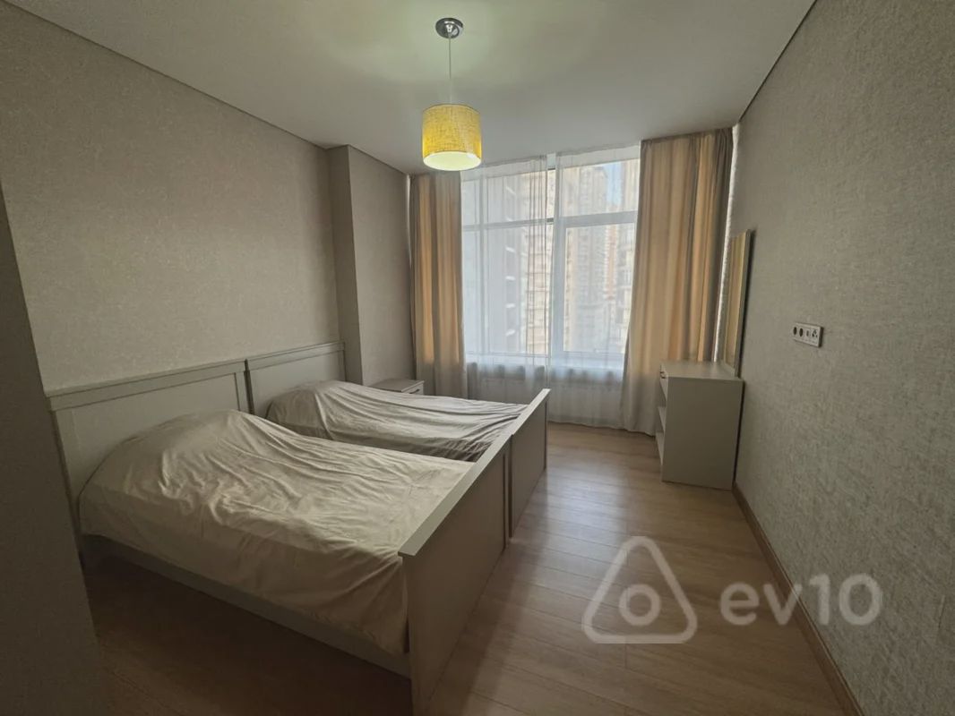 For rent: 4-room apartment (new building), 180 m² — Mənzil, Bakı (7)