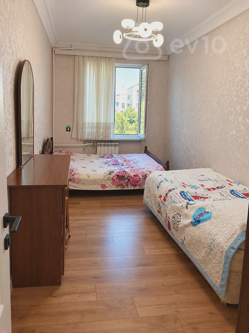 For sale: 3-room apartment (old building), 70 m² — Mənzil, Bakı (5)