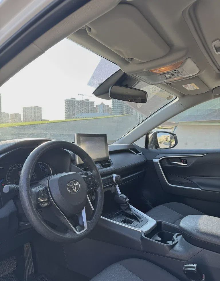 Toyota RAV4, 2022 il, 85000 km, 2.5 L — Avtomobillər, Bakı (8)