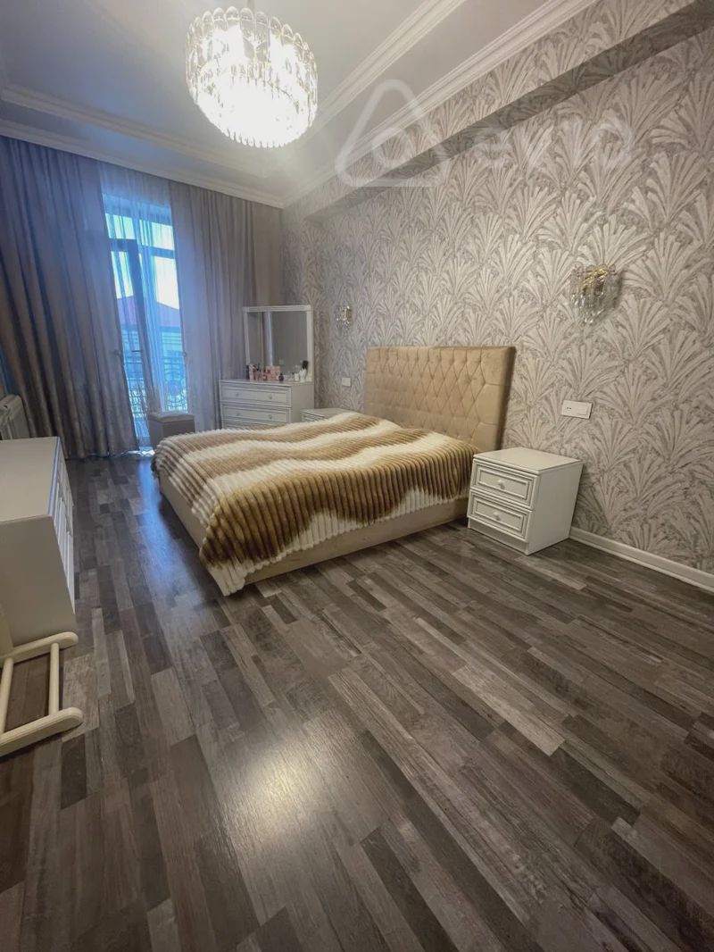 For sale: 3-room apartment (new building), 120 m² — Mənzil, Bakı (2)