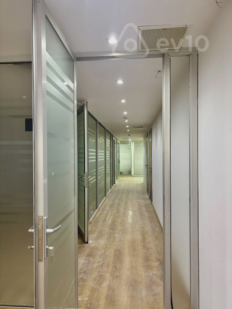For rent: office, 550 m² — Ofis, Bakı (8)