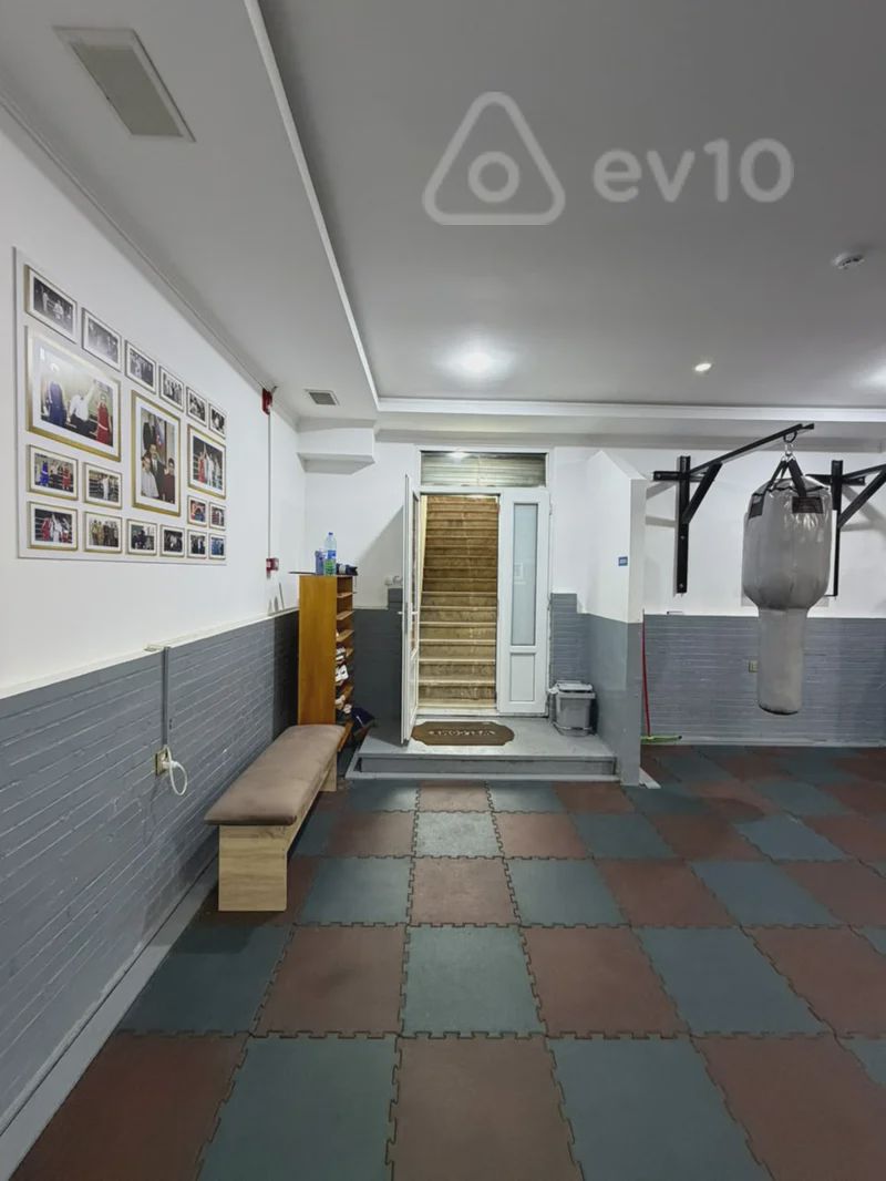 For sale: commercial property, 220 m² — Əmlak, Bakı (4)