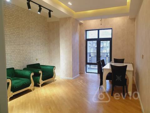 2 otaqlı mənzil, 70 m², 28 may küçəsi — kirayə — 800 ₼ · 2 бөлме · 70 m² · 3/11 қабат · Баку, Nəsimi · Mənzil 2 otaqlı mənzil, 70 m², 28 may küçəsi — kirayə — Баку