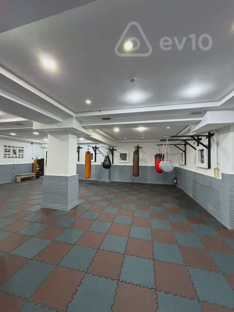 For sale: commercial property, 220 m² — Əmlak, Bakı (9)