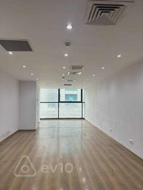 Ofis, 550 m², Tibilisi pr — kirayə — Баку