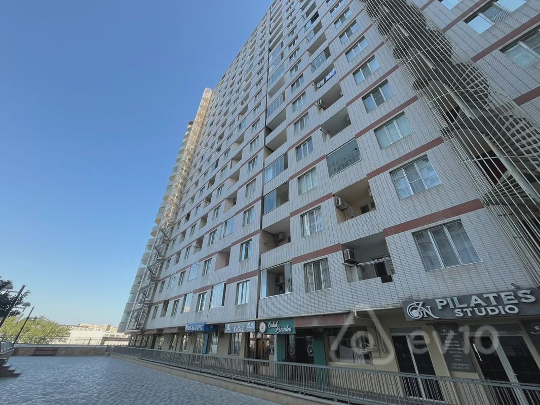 For sale: 2-room apartment (new building), 64 m² — Mənzil, Bakı (2)