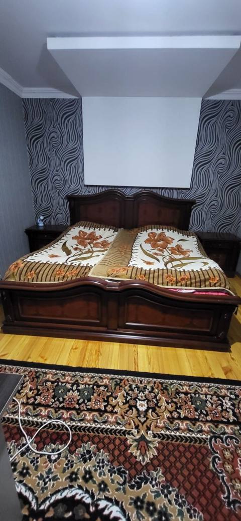 İşlənmiş, İkinəfərlik çarpayı, Bazasız, Matras ilə, Siyirməsiz, Malayziya — Furniture