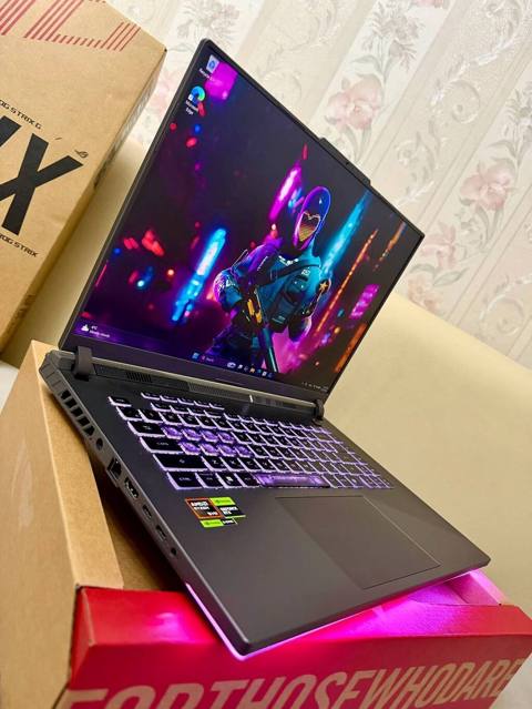 İşlənmiş ASUS ROG, 17.3 1 TB — 2 000 ₼ · Баку · Asus İşlənmiş ASUS ROG, 17.3 1 TB — Баку