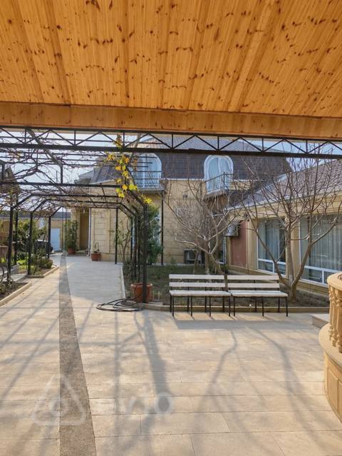 10 otaqlı həyət evi, 600 m², Albali — 240 000 ₼ · Baku · Ev, villa 10 otaqlı həyət evi, 600 m², Albali — Baku