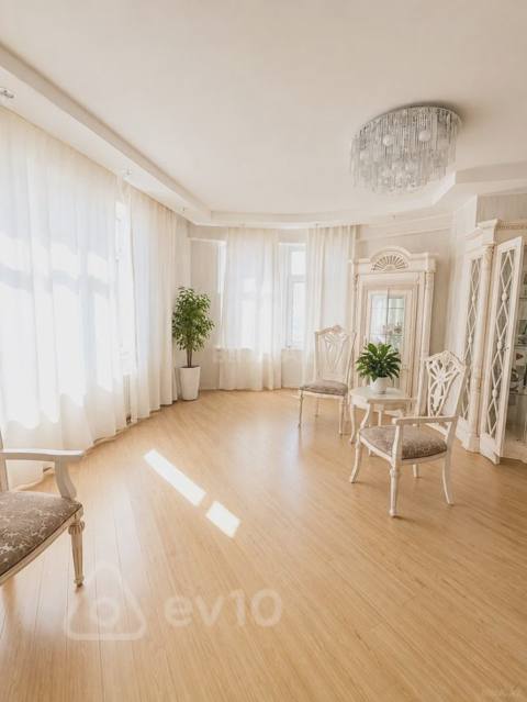 3 otaqlı mənzil, 140 m², Zivərbəy Əhmədbəyov — Баку