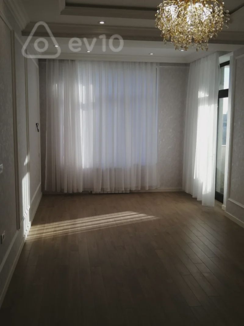 For sale: 3-room apartment (new building), 130 m² — Mənzil, Bakı (5)