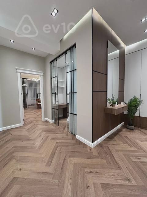 3 otaqlı mənzil, 80 m², Tələt Şıxəliyev küçəsi 15 — Resid bey