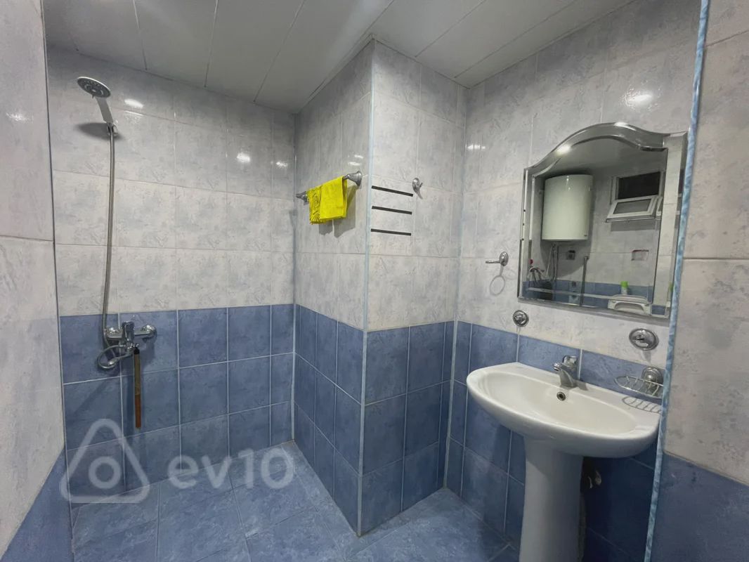 Ofis, 65 m², Sübhi Salayev — kirayə — Ofis, Bakı (10)