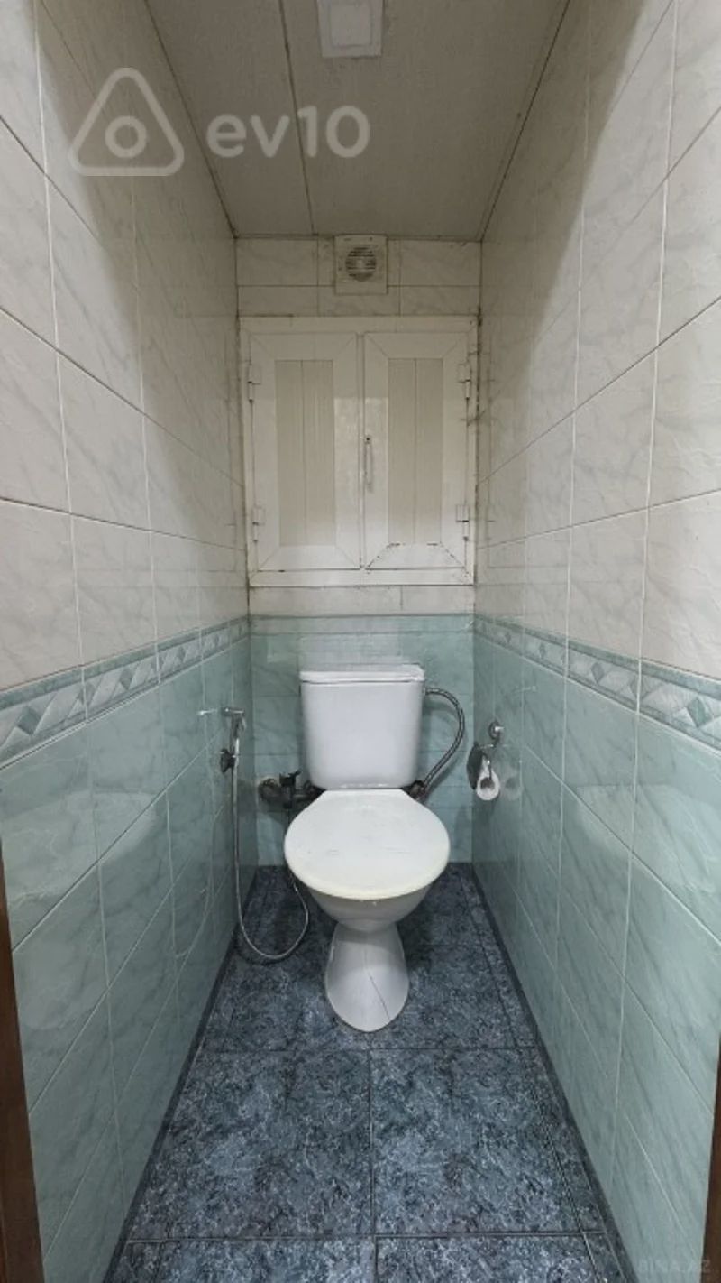 For rent: 2-room apartment (old building), 40 m² — Mənzil, Bakı (8)