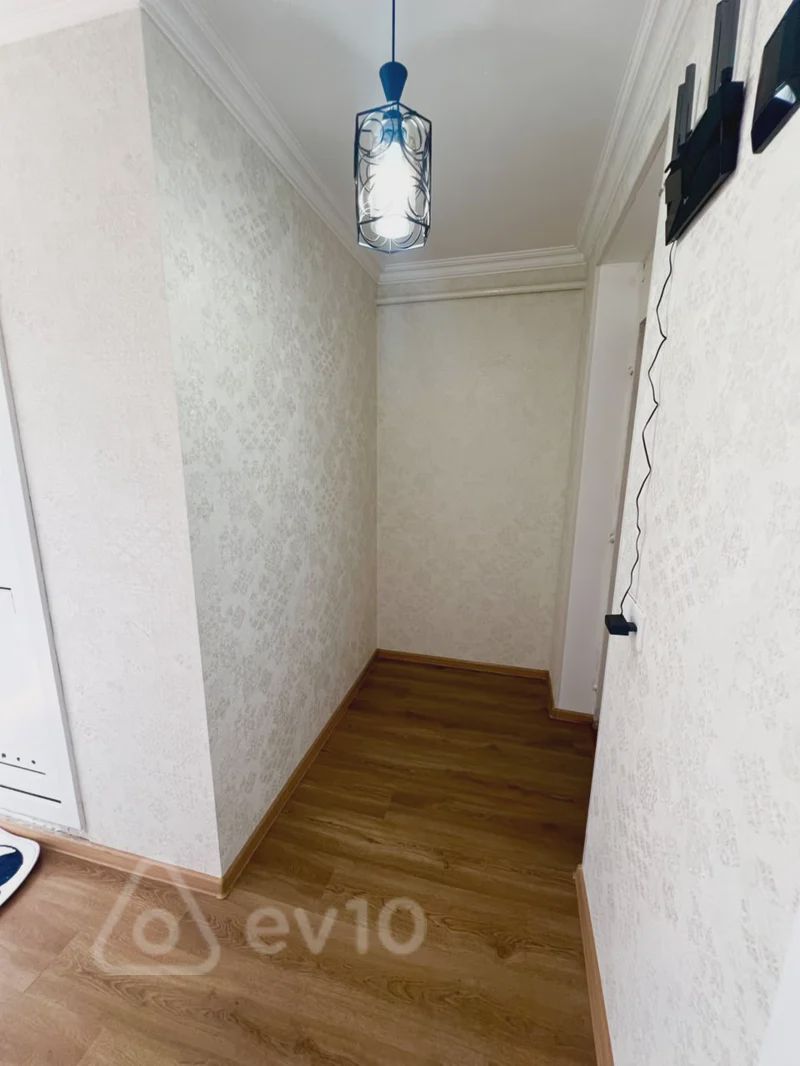 For sale: 1-room apartment (old building), 36 m² — Mənzil, Bakı (2)