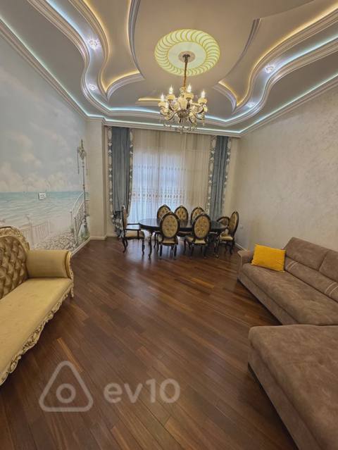 4 otaqlı mənzil, 150 m², 1-ci Yaşıl ada küç. — kirayə — Баку
