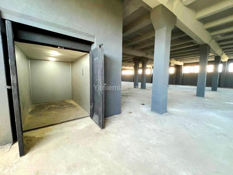 For rent: 2-room commercial property, 2 100 m² — Əmlak, Bakı (9)