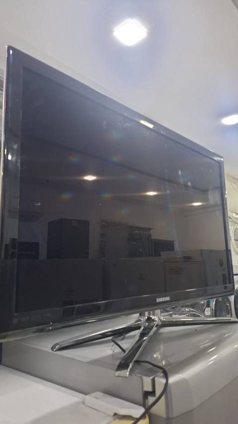 İşlənmiş Televizor Samsung LED ekran FHD (1920x1080), Ödənişli çatdırılma — 240 ₼ · Baku · Televizorlar İşlənmiş Televizor Samsung LED ekran FHD (1920x1080), Ödənişli çatdırılma — Baku