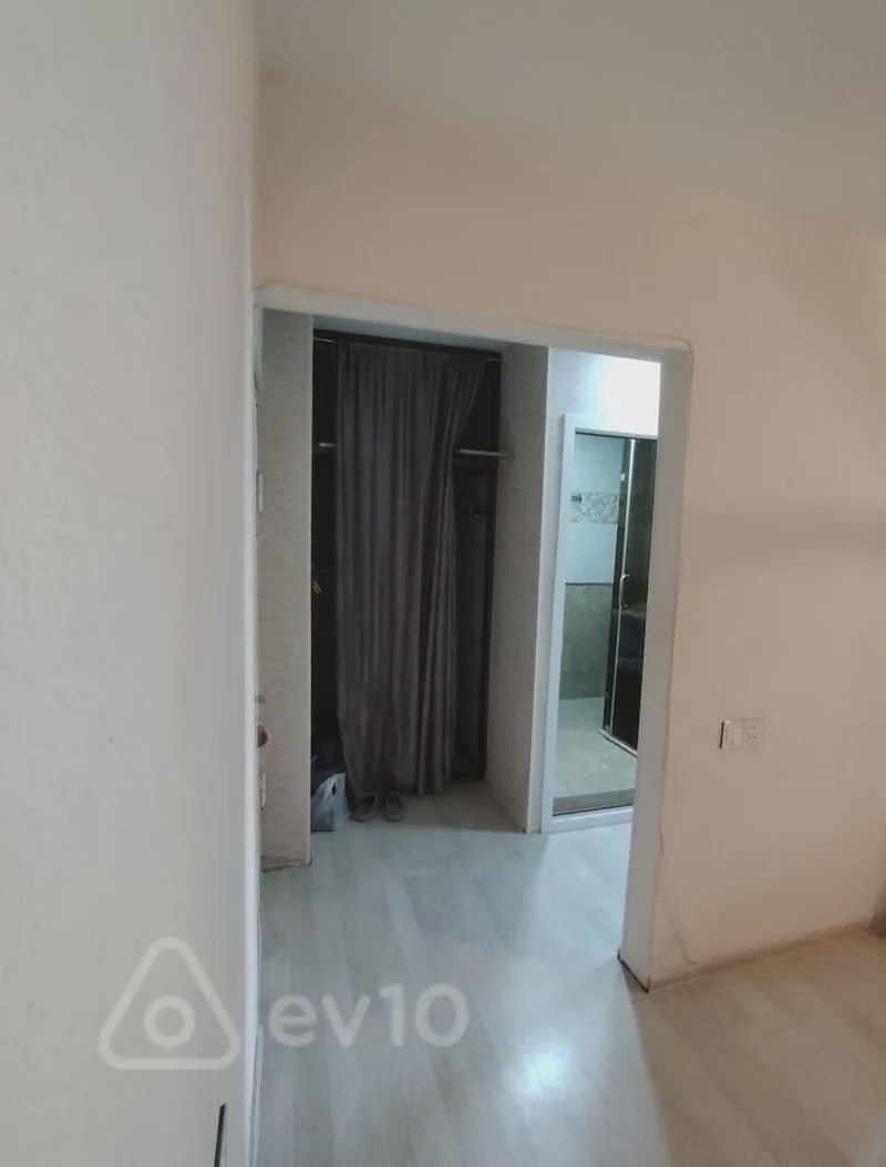For rent: 2-room apartment (old building), 40 m² — Mənzil, Bakı (2)
