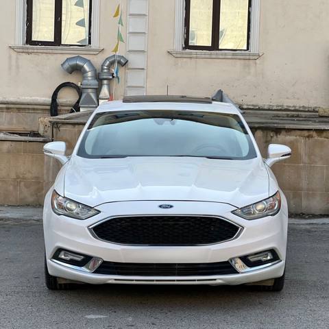 Ford Fusion: 2 l 2018 il 139000 km Sedan — Джейранбатан
