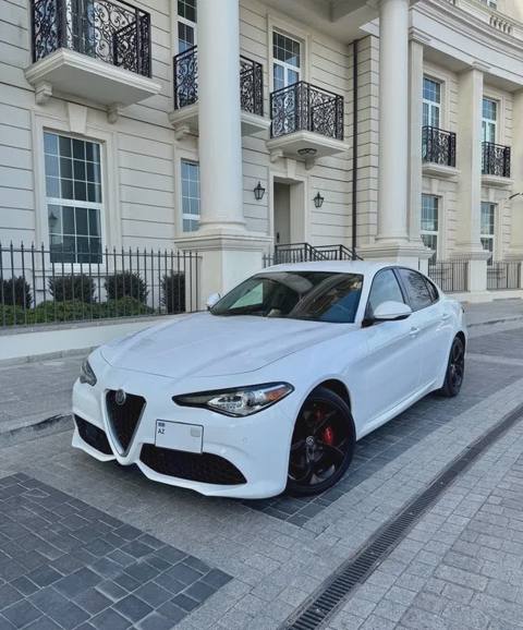 Alfa Romeo Giulia, 2017 il, 135000 km, 2 L — Баку