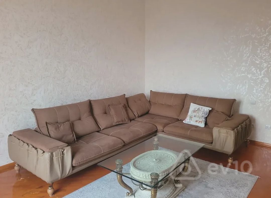 For rent: 2-room apartment (old building), 70 m² — Mənzil, Bakı (2)