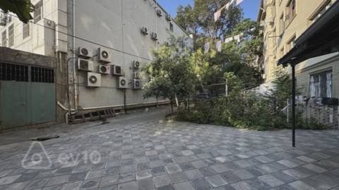 2 otaqlı mənzil, 40 m², Alı Mustafayev küç. — kirayə — Baku