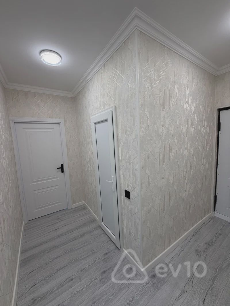 For sale: 2-room apartment (old building), 35 m² — Mənzil, Bakı (5)