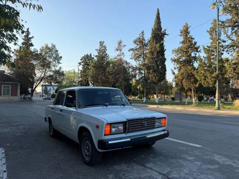 VAZ (Lada) 2107: 1.6 l 2009 il 20655 km Sedan — 7 800 ₼ · 2009 · 20 655 km · Agsu · Avtomobillər VAZ (Lada) 2107: 1.6 l 2009 il 20655 km Sedan — Agsu